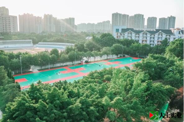 籃球場(chǎng)改裝后