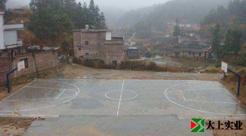 水泥混凝土籃球場(chǎng)