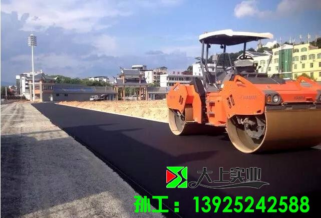 塑膠跑道對瀝青基礎(chǔ)的要求