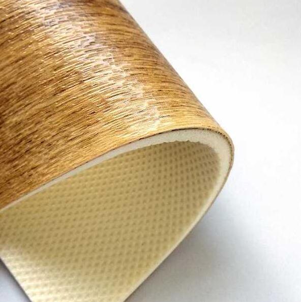 籃球場(chǎng)地膠是什么材料？