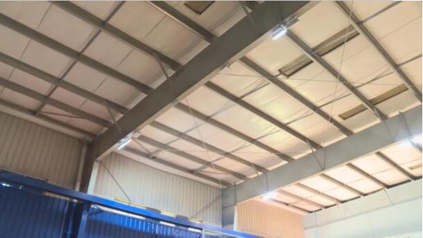 老舊廠房改成運動館，卻忽略了消防設施的改造升級，被責令整改