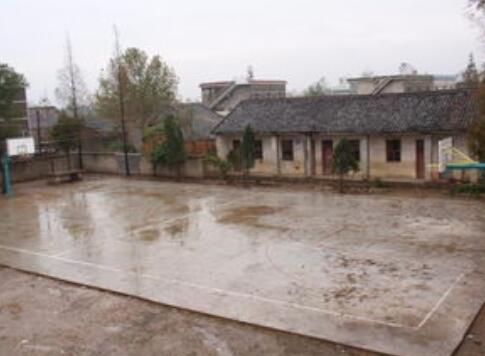 籃球場(chǎng)水泥地面