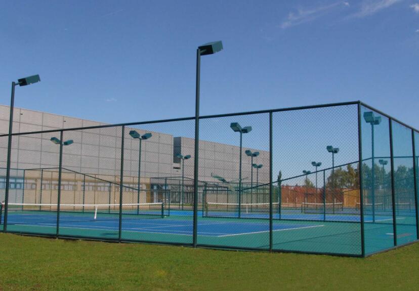網(wǎng)球場(chǎng)配套設(shè)施