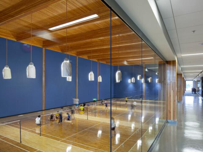 羽毛球場地建設(shè)費(fèi)用