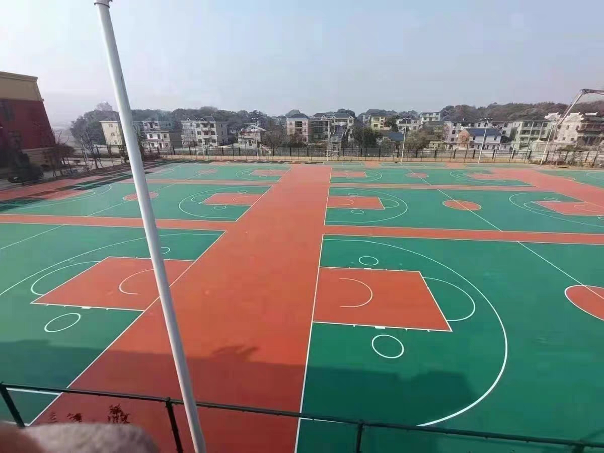 大上實(shí)業(yè)塑膠籃球場(chǎng)多少錢