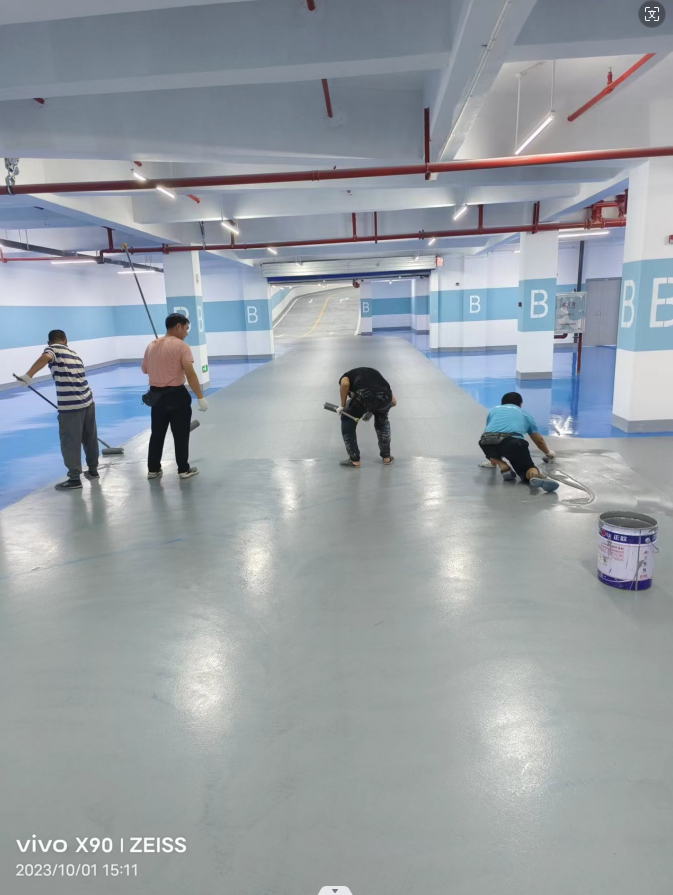 長沙市平吉上府地坪漆及交通設(shè)施工程